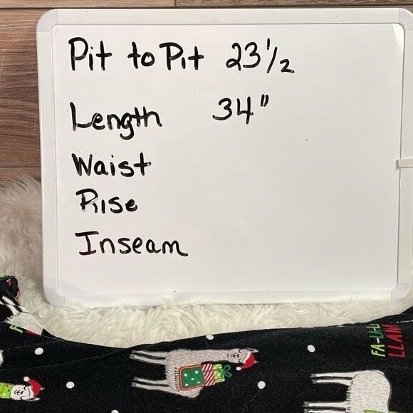 SECRET TREASURES Sleepwear Holiday FA LA LA LLama Nightshirt Size Large 14 / 18 - Picture 7 of 7